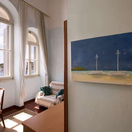 Heritage Porin מלון 4*