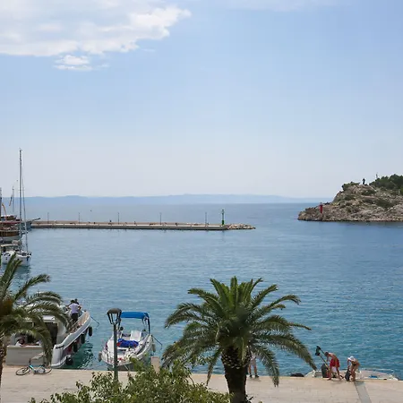 מלון Heritage Porin מאקרסקה