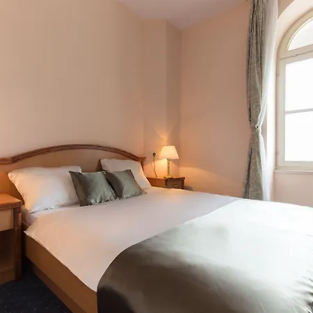 Heritage Porin מלון מאקרסקה