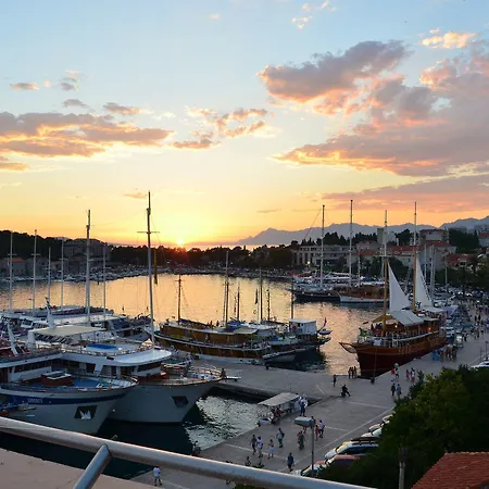 Heritage Porin מלון 4*