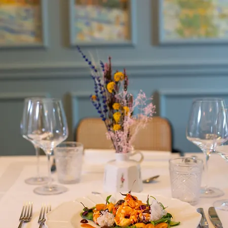 מלון Heritage Porin מאקרסקה