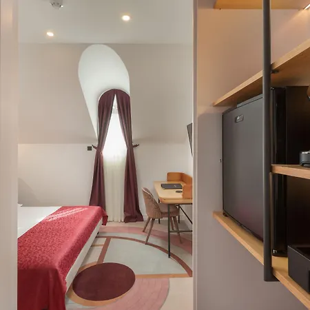 Heritage Porin מלון מאקרסקה