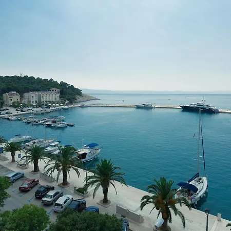 Porin 4* Makarska